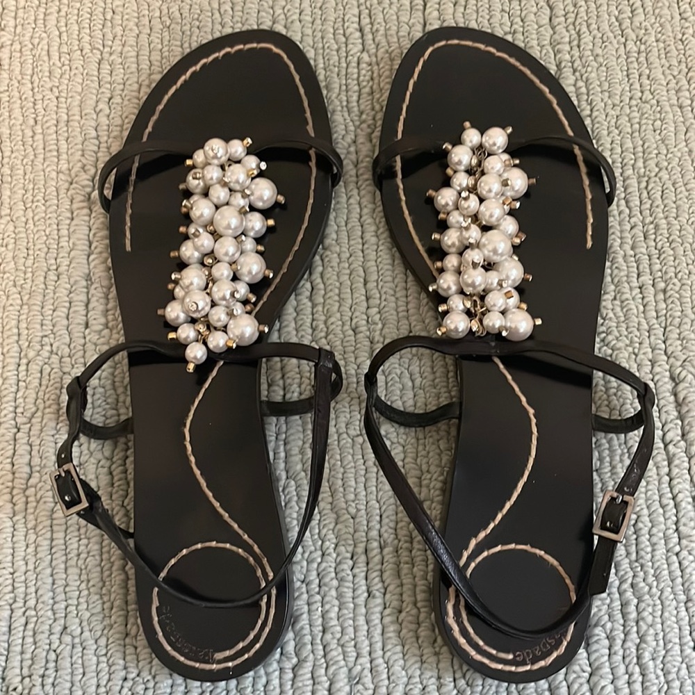 🖤 Kate Spade Pearl Black Sandals🖤